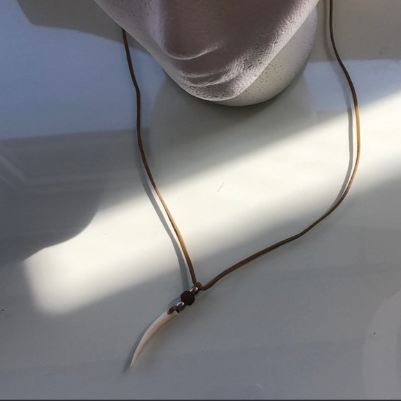 Free with purchase! Horn Boho Necklace with suede string 15” long - Picture 4 of 4